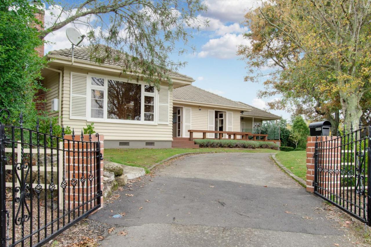 Sherri'S Abode - Havelock North Holiday Home Dış mekan fotoğraf